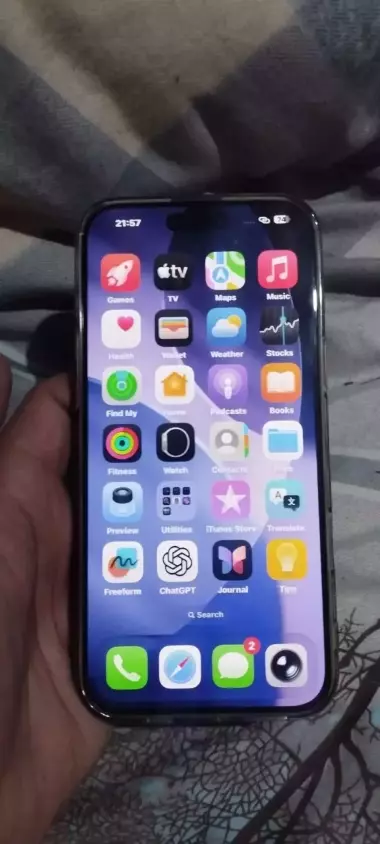 iPhone 16 Pro Max holati yangi 2 oy ishlatilgan 100%