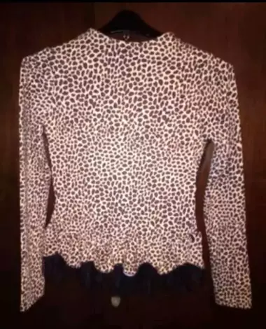 Новая.Наилоновая кофта.Из-за границы.