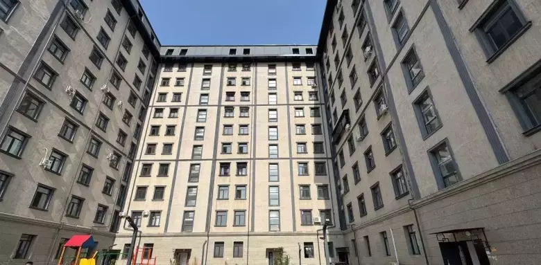 Продаётся 4-х комнатная квартира в ЖК "Gulobod" Ц 26