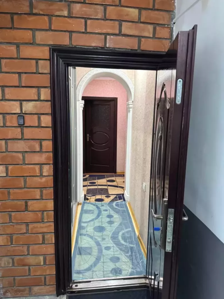 Продаётся 3-х комнатная квартира Каратош Чорсу 3/11/12