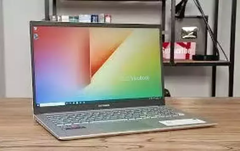 Купим Б/у Ноутбуки,MacBook Apple Планшеты. (Сотиб оламан). БЫСТРО И НАЛИЧКОЙ