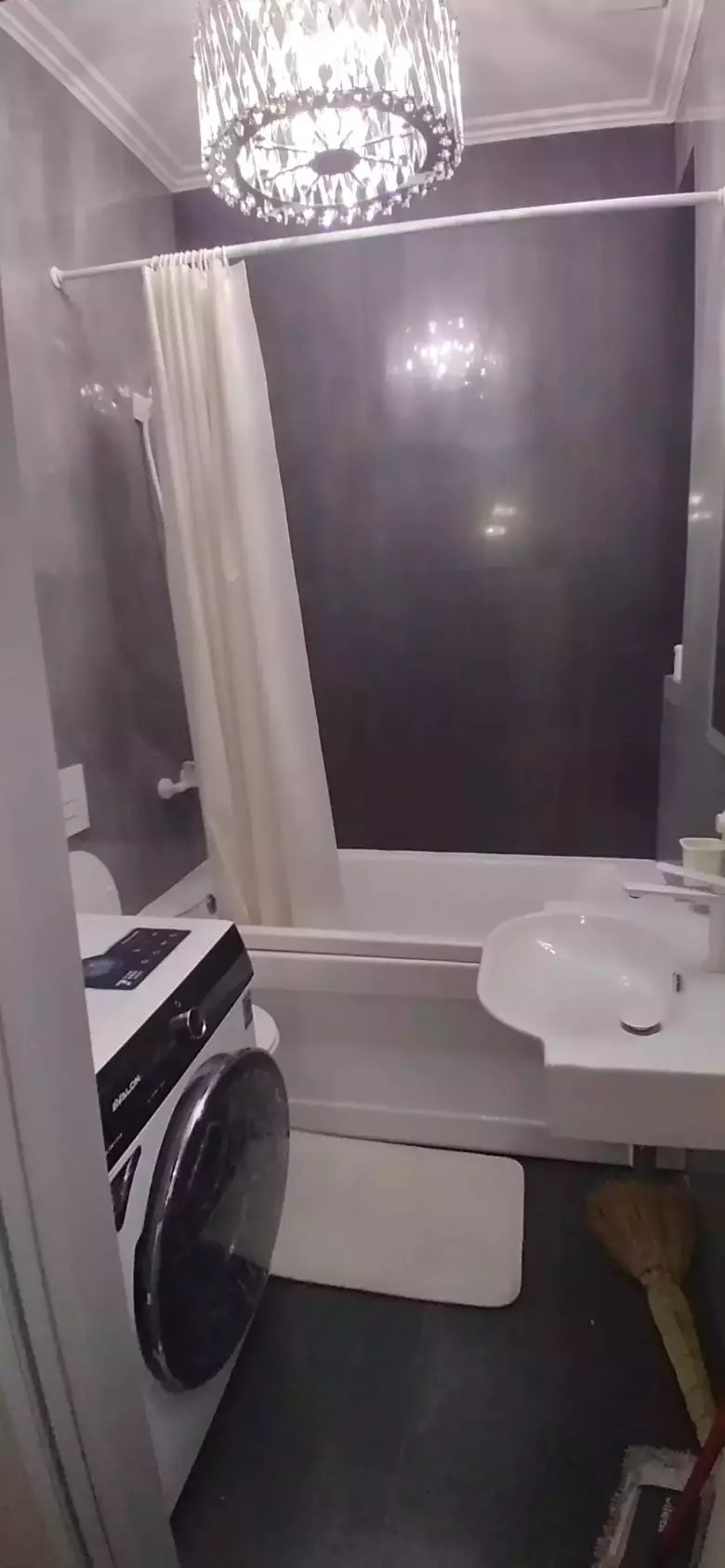 Сдаю новый евролюкс 2/8/12 улЛисунова метроЯшнабад