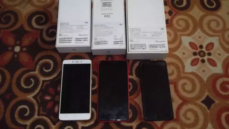 3 телефона ксяоми