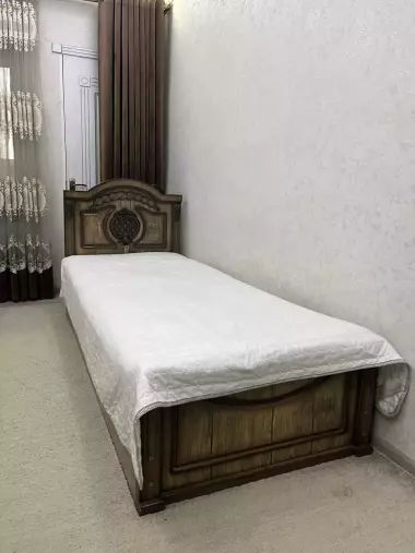 Односпальная кровать 88×215 — хорошее состояние