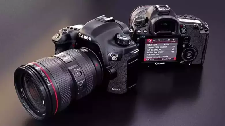 Куплю Цифровые Зеркальные Фотоаппараты. Canon и Nikon.(Сотиб оламан). БЫСТРО И НАЛИЧКОЙ.