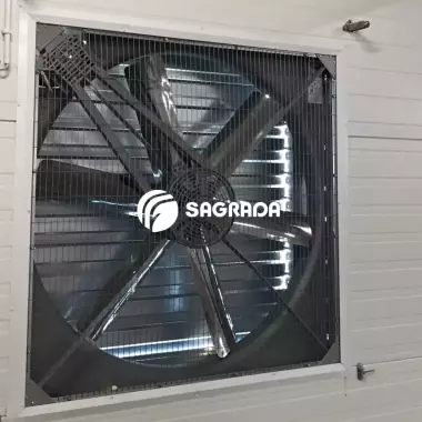 Вентиляционное оборудование с дистанционным управлением для кур-несушек