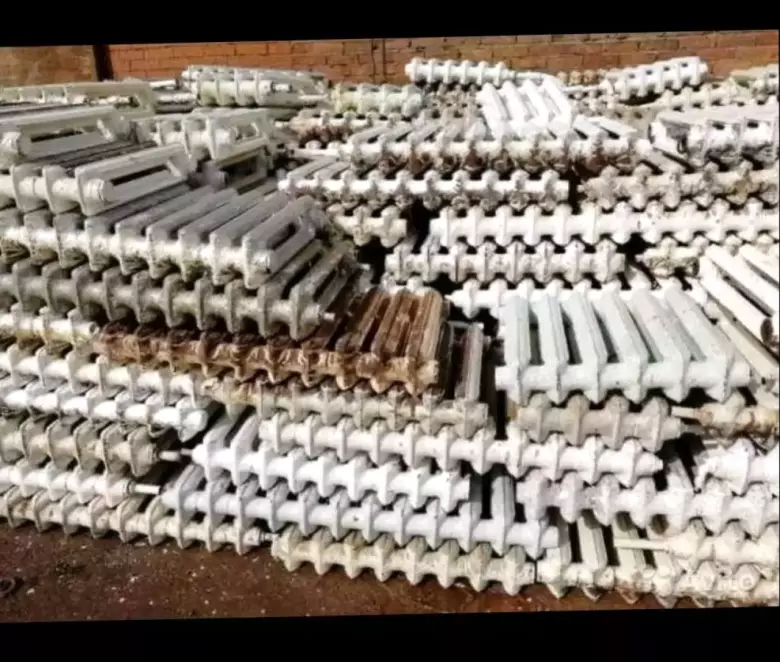 Покупаю бу Батареи Чугунные, ванну, трубы, и металлом разное с выездом