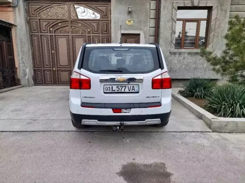 Orlando 2 позиция с люком. Краска родная