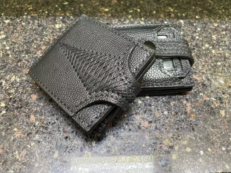 Кожанное портмоне, ручная работа.