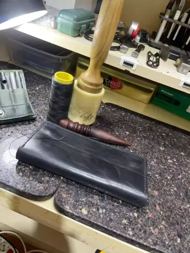 Кожанный лонгер, ручная работа.