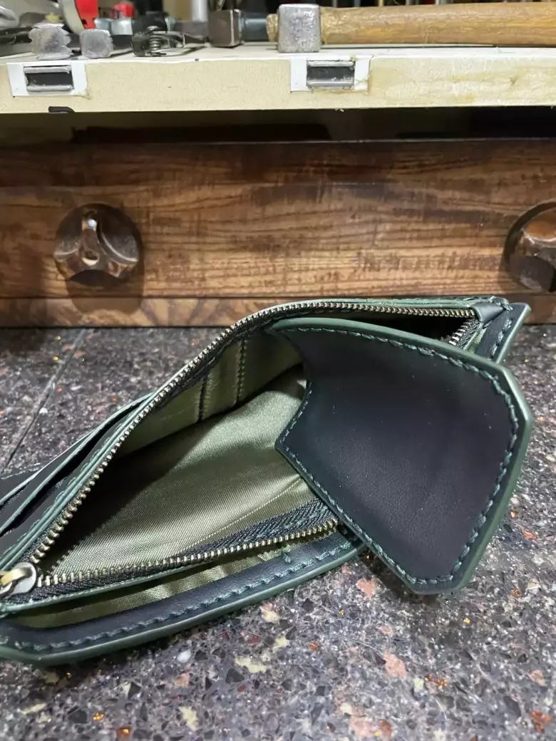 Кожанное портмоне, ручная работа.