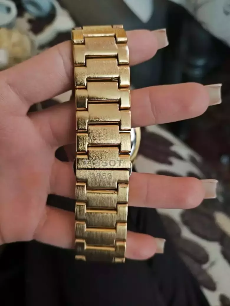 Часы Tissot 1853