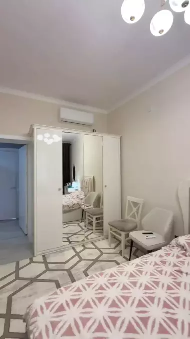 Продается 2х комнатная квартира в центре Нукуса рядом с президентской дорогой.