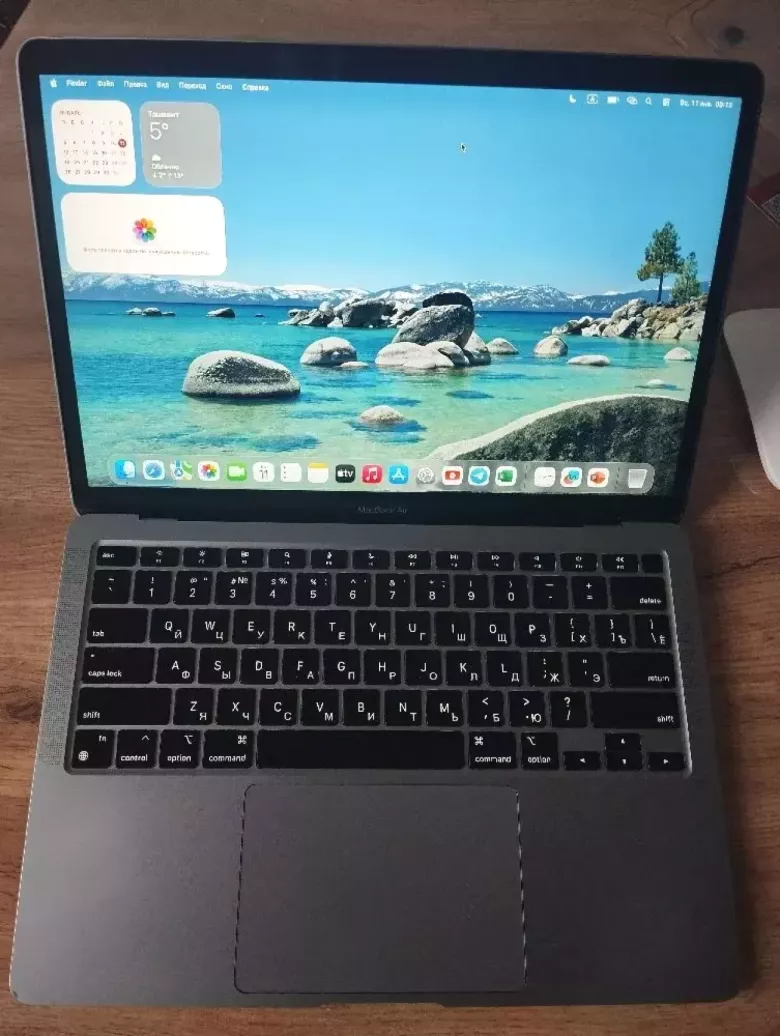 MacBook Air M1 8/256