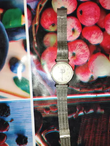 срочно соат сотилади -Срочно чысы продаётся