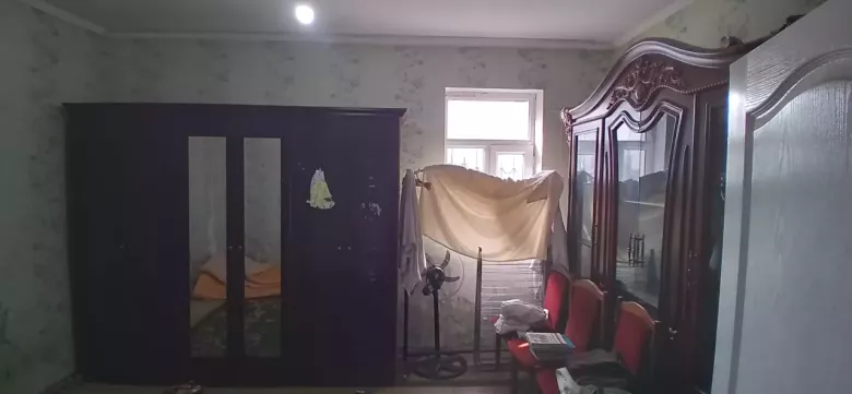 Сдаю дом ул8Марта Саракулька УзбумГаи 2комнаты