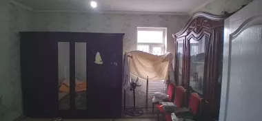 Сдаю дом ул8Марта Саракулька УзбумГаи 2комнаты