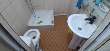 Сдаю дом ул8Марта Саракулька УзбумГаи 2комнаты