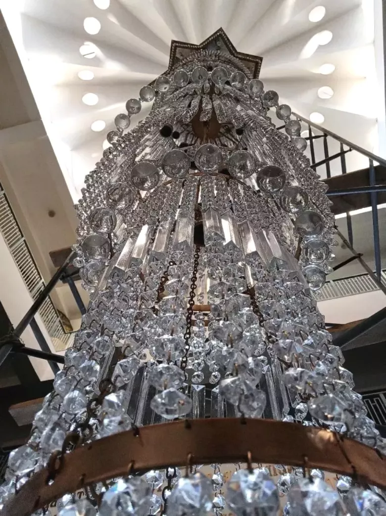 Установка ремонт мойка люстр