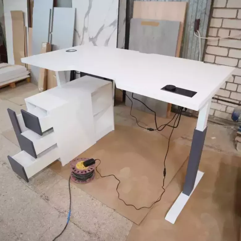 Лучшие Столы c pегулировкой высоты, идеально для Геймеров и для Работы