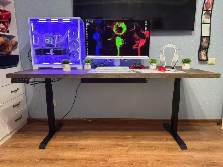 Лучшие Столы c pегулировкой высоты, идеально для Геймеров и для Работы