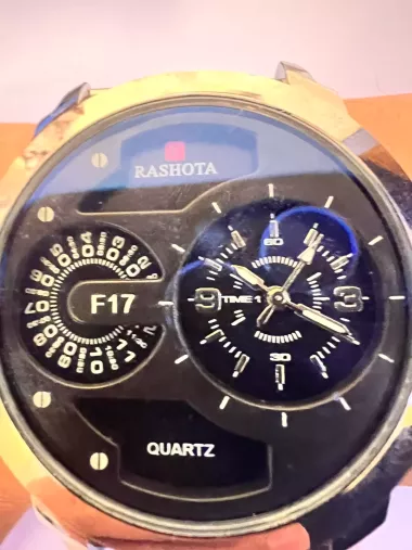 часы с упаковкой