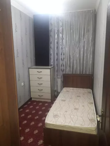 Сдаю квартиру 3/2/9 массив Айбек