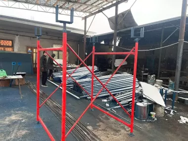 опалубка, монолит леса, домкрат, стойка, колонна