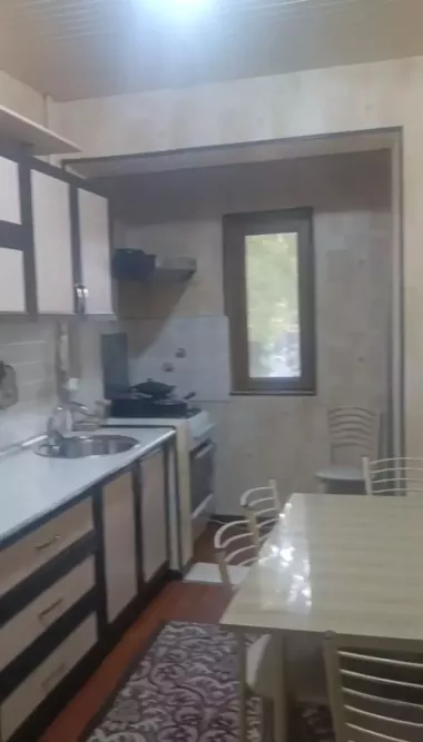 Сдаю квартиру 3/2/9 массив Айбек