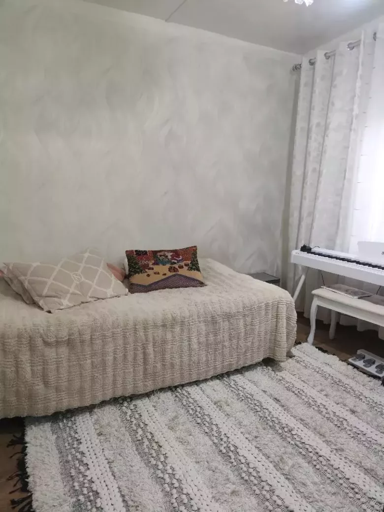 Венгерская продаётся дом 5 комнат 6 соток фасад 16.5м