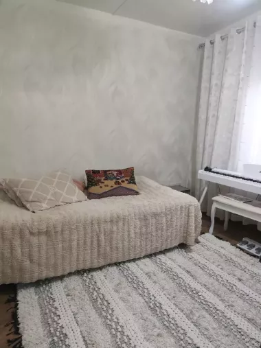 Венгерская продаётся дом 5 комнат 6 соток фасад 16.5м