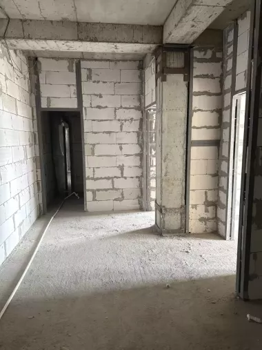 Продам новостройку 1/6/9 Юнусабад-17 кадастр 48кв.м