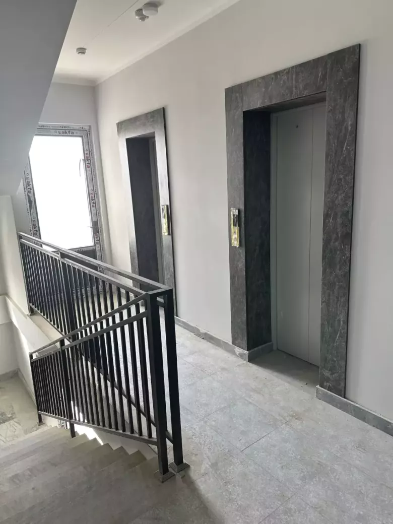 Продам новостройку 1/6/9 Юнусабад-17 кадастр 48кв.м