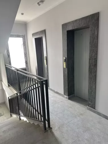 Продам новостройку 1/6/9 Юнусабад-17 кадастр 48кв.м