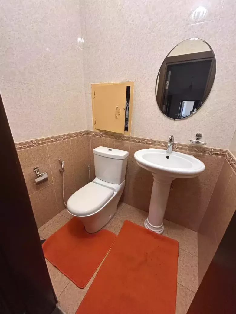 Продам квартиру 5/5/7 улА.Навои Ташкентсити 155кв.м с ремонтом