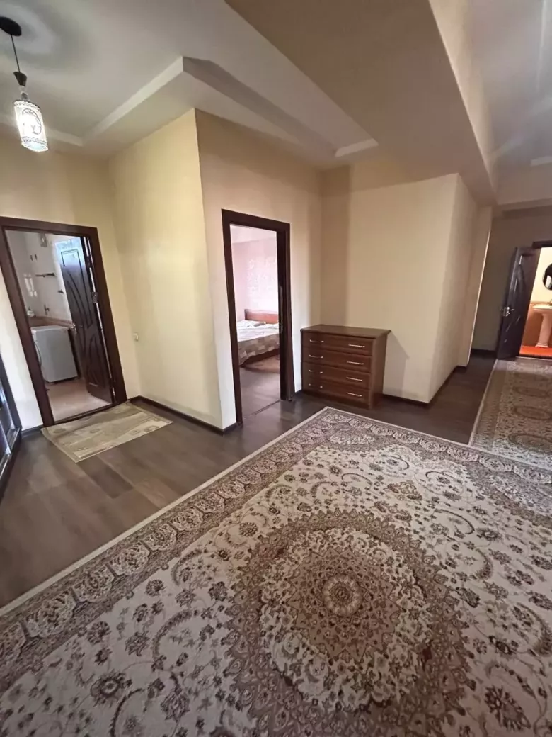 Продам квартиру 5/5/7 улА.Навои Ташкентсити 155кв.м с ремонтом