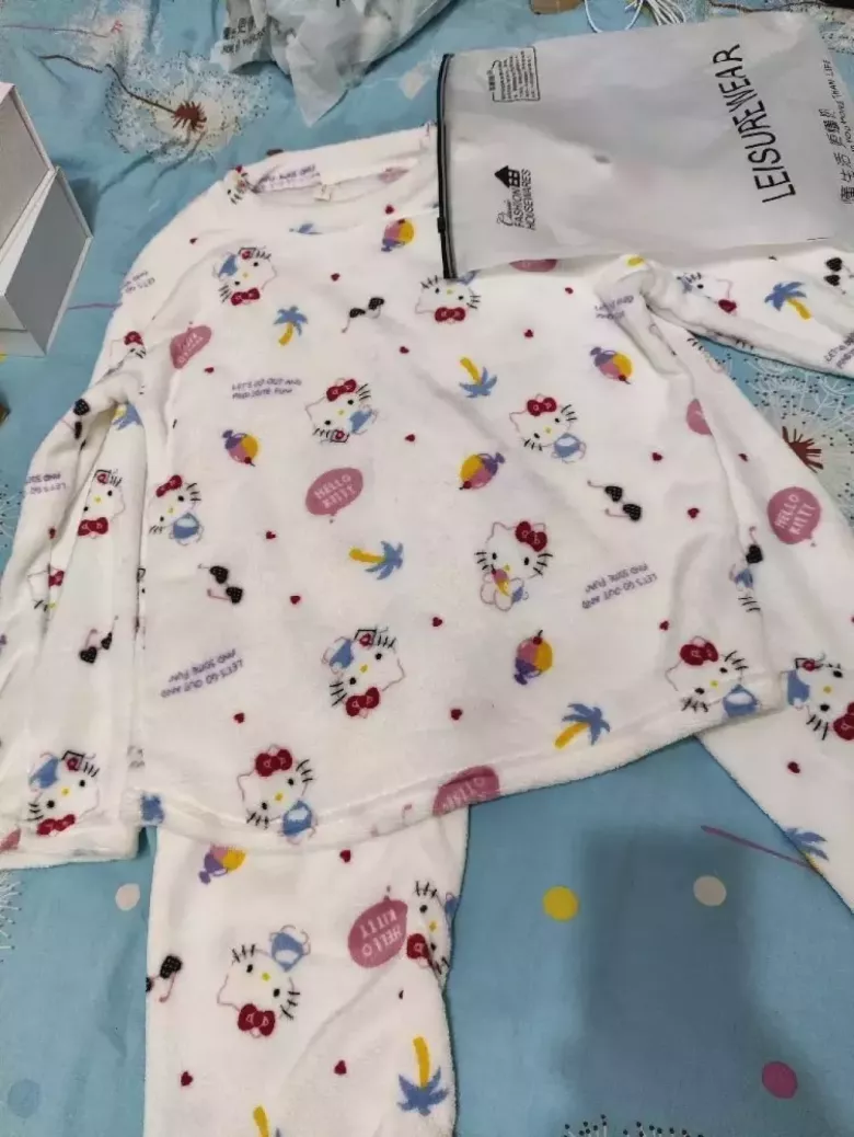 пижамы S/M размеров мягкие