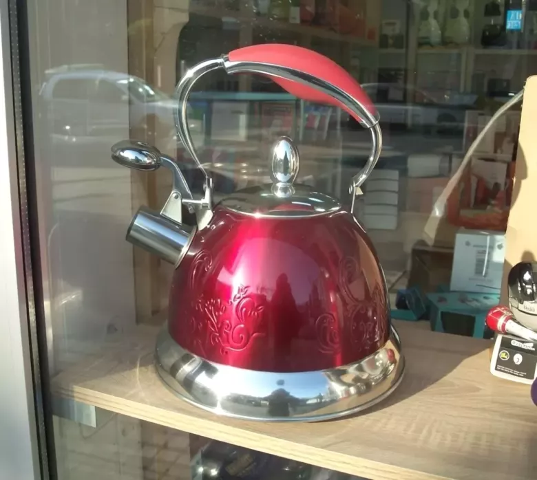 Новый чайник 2в1комплект