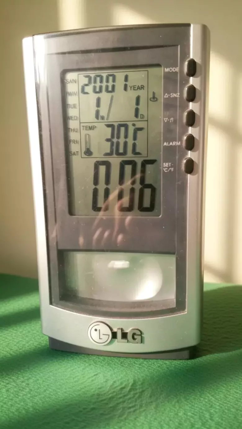 часы электронные