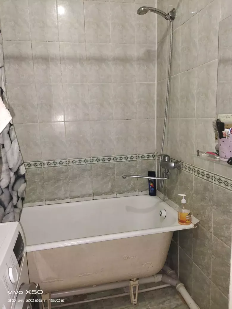 Продаём 4/2/4 Юнусабад 6кв.