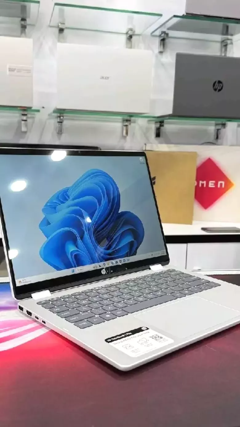 HP OmniBook 5 Flip 2in1 X360