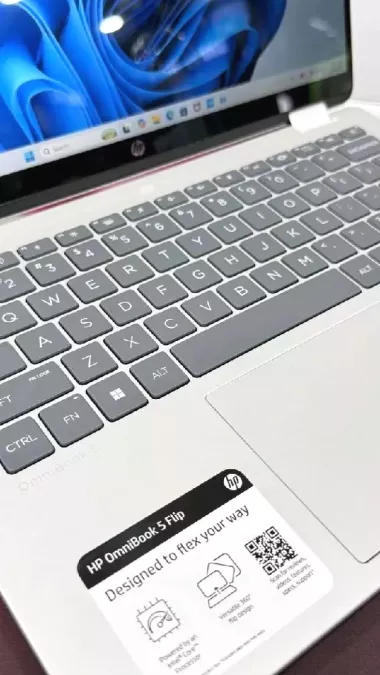 HP OmniBook 5 Flip 2in1 X360