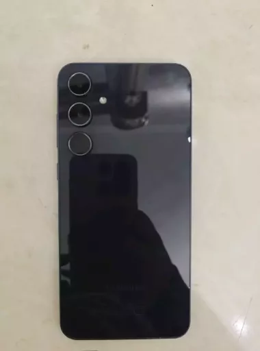 Samsung Galaxy A55 8/256 ГБ. Идеал + Оригинал зарядка 25W