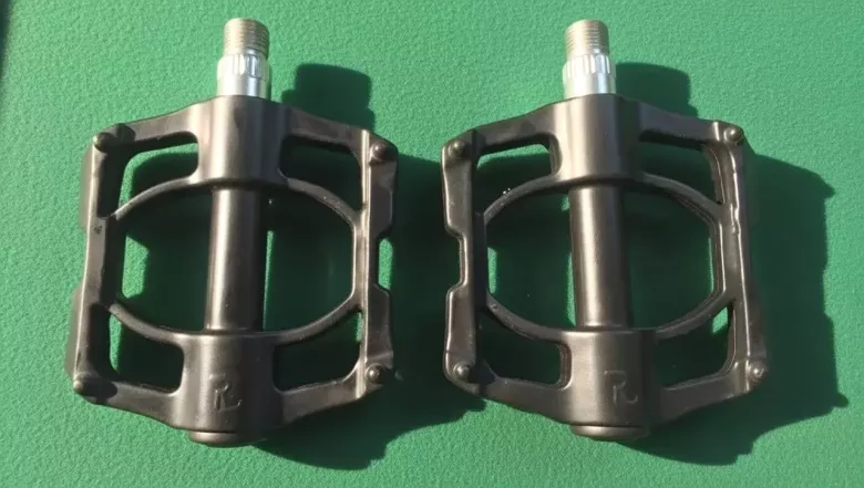 педали новые от велосипеда на промпотшипниках