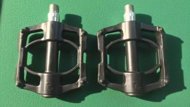 педали новые от велосипеда на промпотшипниках