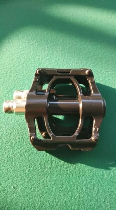 педали новые от велосипеда на промпотшипниках