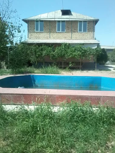 Продаю земельный участок 11 соток с Большим домом 2 этаж