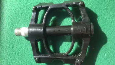 педали новые от велосипеда на промпотшипниках