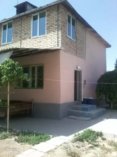 Продаю земельный участок 11 соток с Большим домом 2 этаж