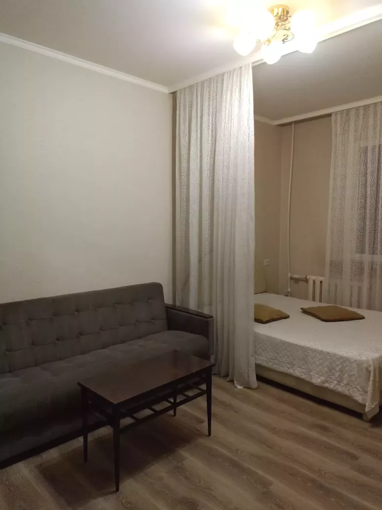 Сдаю 1- комнатную квартиру на ЧИЛАНЗАР- 8.